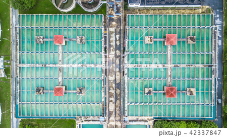 Aerial top view recirculation solid contact. Aerial top view recirculation solid contact. 42337847