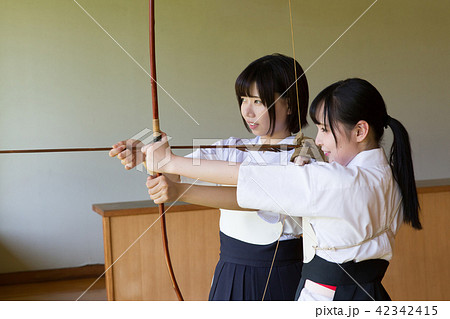 弓道　部活動 42342415