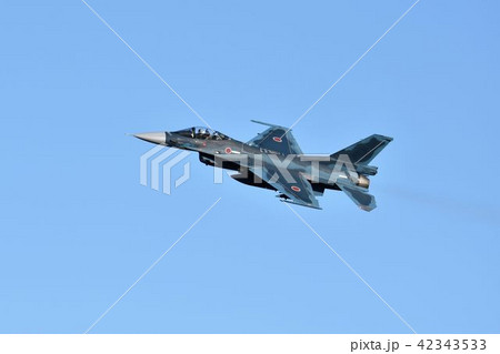 航空自衛隊のF-2戦闘機 42343533