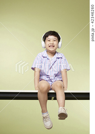 人物 子供 男の子 42346260