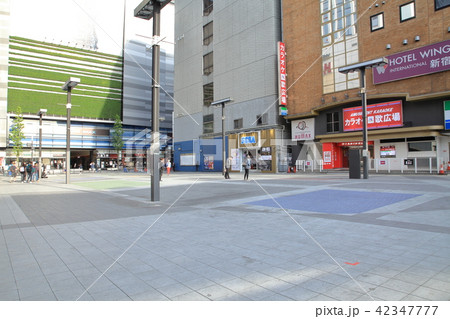 シネシティ広場　新宿歌舞伎町 42347777