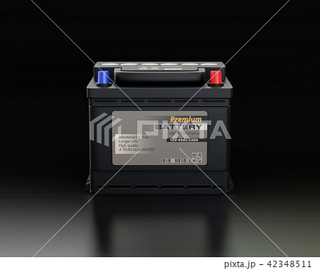 黒バックに黒色のカーバッテリーの正面イメージ 42348511