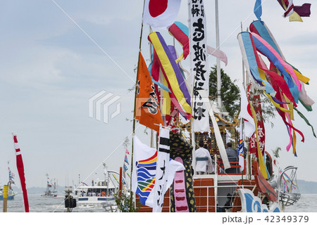 宮城塩釜みなと祭神輿海上渡御海上安全復興への祈り 宮城塩釜みなと祭神輿海上渡御海上安全復興への祈り 42349379