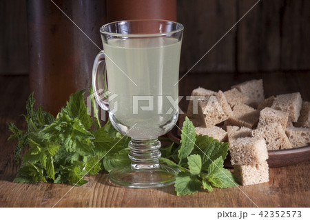 Bread kvass with mint Bread kvass with mint 42352573