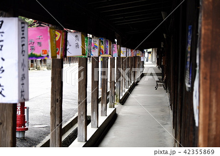 初夏の黒石市中町こみせ通り 42355869