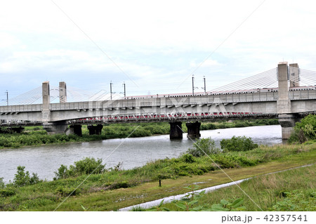 神通川 北陸新幹線通過 42357541