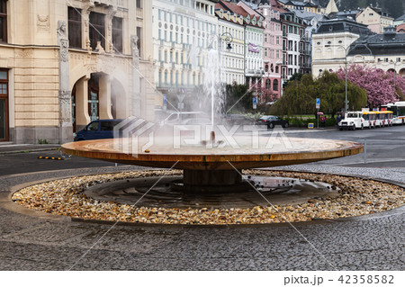 Geyser of mineral water in Karlovy Vary 42358582
