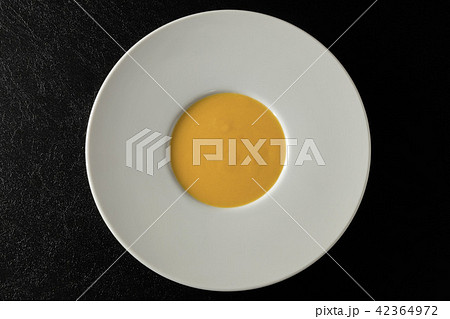 典型的なスープ Typical delicious soup 典型的なスープ Typical delicious soup 42364972