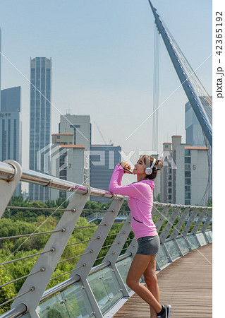 少女 女性 女 42365192