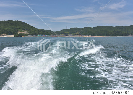 宝伝港の風景 連絡船で犬島に向かう 宝伝港の風景 連絡船で犬島に向かう 42368404