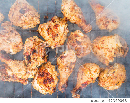 Grilled chicken legs Grilled chicken legs 42369048