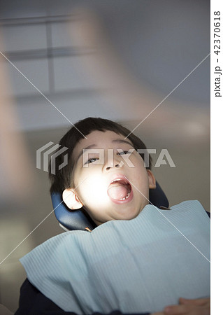 男 男性 男の子 42370618