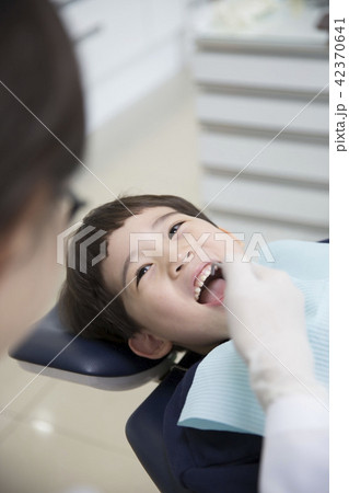 男 男性 男の子 42370641