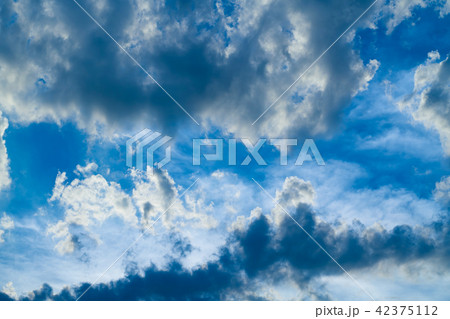 夏の空と雲（3:2） 42375112