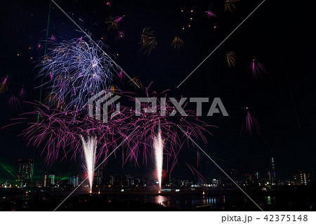 足立の打ち上げ花火　花火大会 42375148