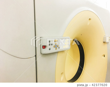 Computed tomography (CT Scan) control. Computed tomography (CT Scan) control. 42377020