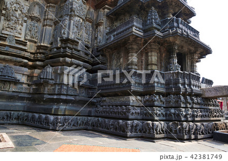 Facade, decorative friezes Chennakeshava temple Facade, decorative friezes Chennakeshava temple 42381749
