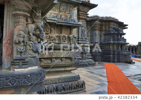 Decorative friezes, Chennakeshava temple, Belur  42382334