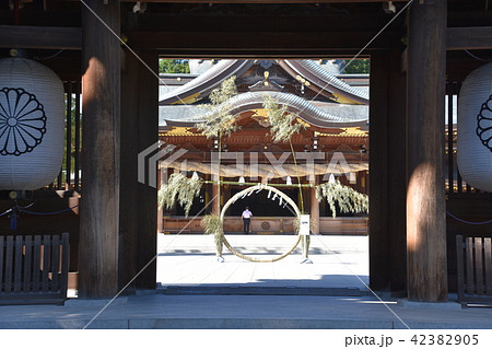 寒川神社　神奈川県寒川町 42382905