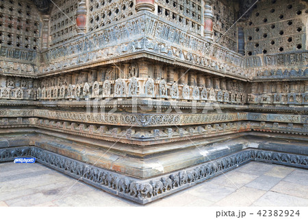 Decorative friezes, Chennakeshava temple, Belur Decorative friezes, Chennakeshava temple, Belur 42382924