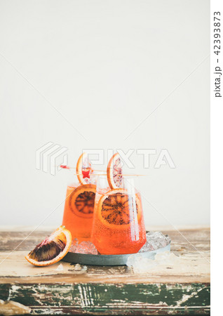 Aperol Spritz alcohol cocktail drink with blood orange Aperol Spritz alcohol cocktail drink with blood orange 42393873