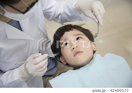 男 男性 男の子 42400177