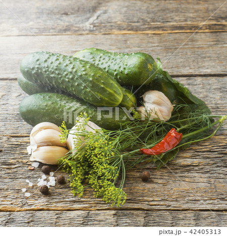 Pickled cucumbers, garlic and spices for pickling Pickled cucumbers, garlic and spices for pickling 42405313