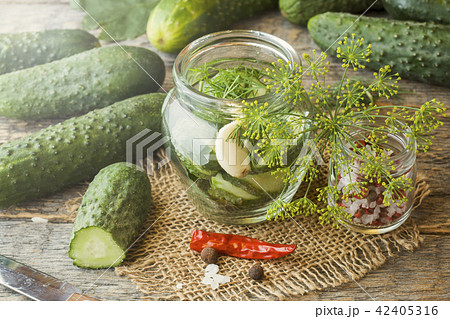 Pickled cucumbers, garlic and spices for pickling  42405316