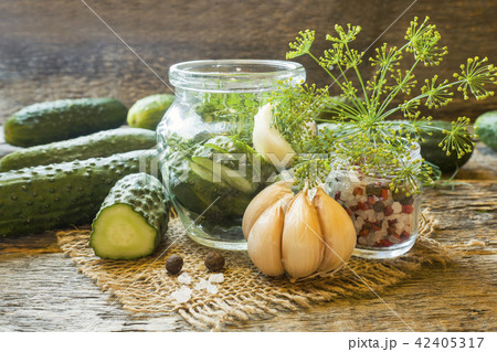 Pickled cucumbers, garlic and spices for pickling  42405317