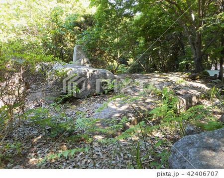 宮山石倉遺跡 42406707