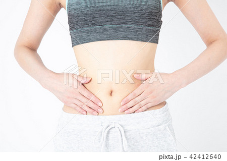 女性 お腹 42412640