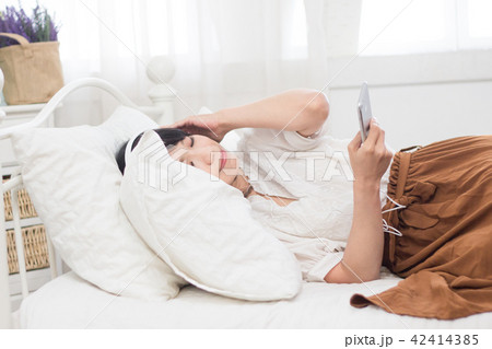 女子 女児 女の子 42414385