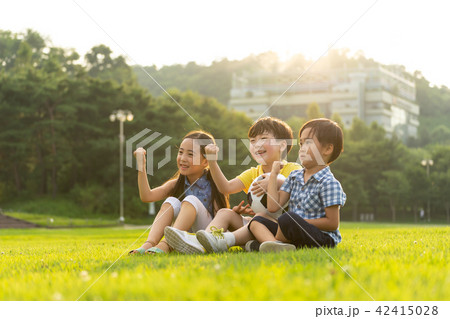 子供 友達 友人 42415028