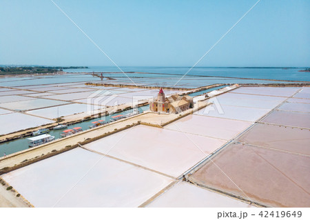 Stagnone Nature Reserve near Marsala and Trapani, Sicily, Italy. 42419649