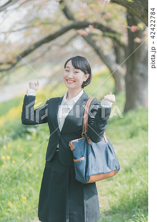 Sakura 42422784