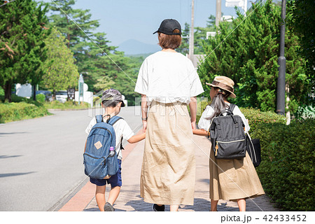 家族でお出かけ 42433452