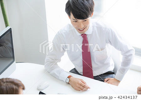 ビジネスマン ビジネスマン 42434137