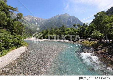 上高地の夏景色 上高地の夏景色 42435875