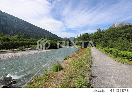 上高地の夏景色 上高地の夏景色 42435878