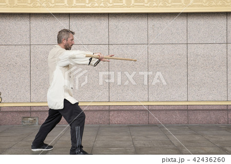 男子生徒 男子学生 男性 42436260