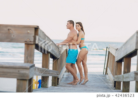 beautiful couple on the beach 42436523