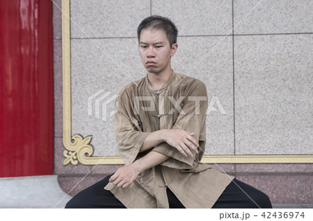 男性 男 男の人 42436974