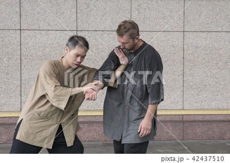 太極拳 太極図 陰陽 42437510