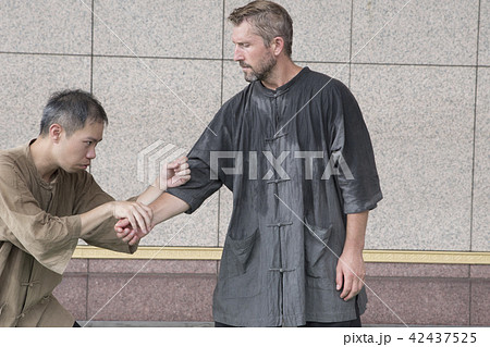 太極拳 太極図 陰陽 42437525