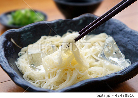 そうめん 42438916