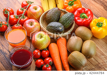 野菜ジュース 42444764