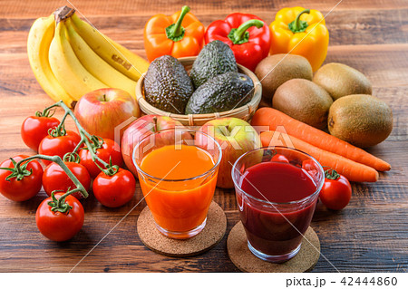 野菜ジュース 42444860