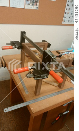 木工教室での作業２ 42451290