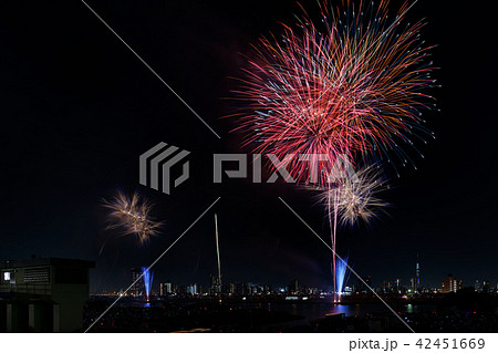足立の打ち上げ花火　花火大会 42451669