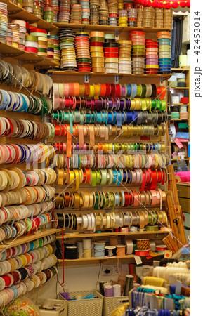 Craft Ribbon Shop Craft Ribbon Shop 42453014